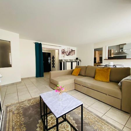 Parking & 100M2 En Plein Centre Ville Apartamento Reims Exterior foto
