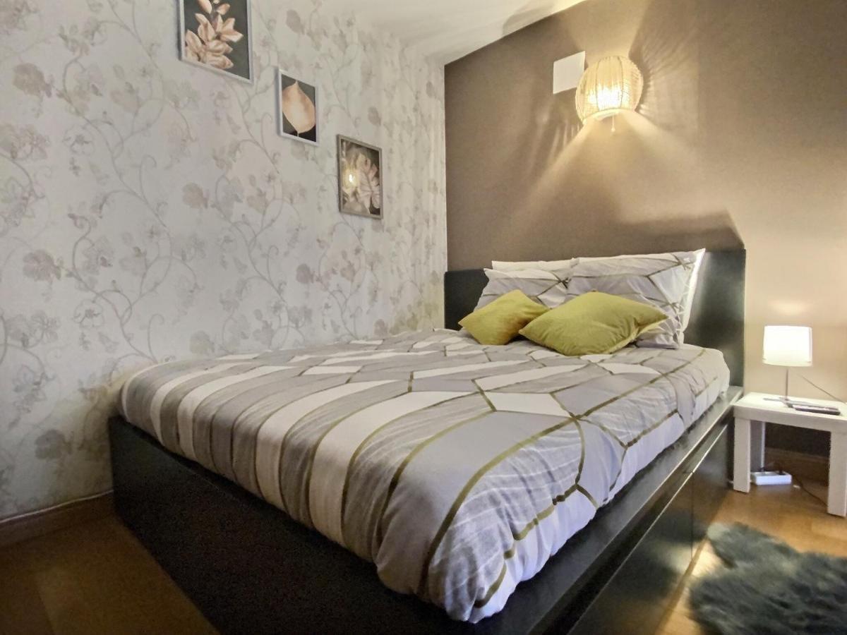 Parking & 100M2 En Plein Centre Ville Apartamento Reims Exterior foto
